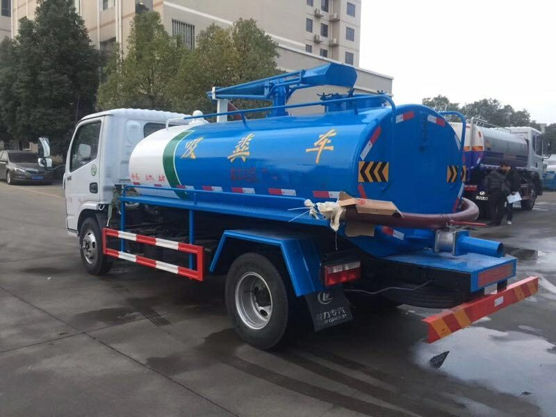 灑水車 城市環境的守護者